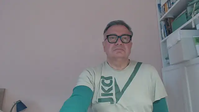 Pokazy przed kamerką – YOU6me