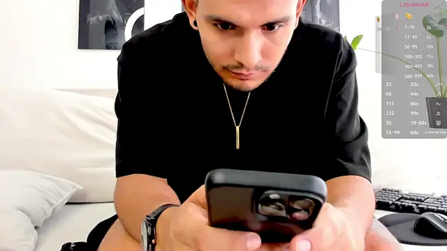 Stud_samu Live XXX-Chat