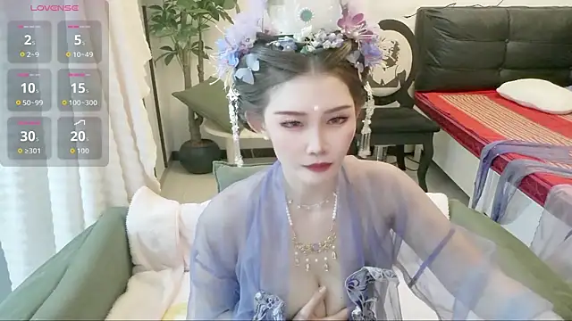 NANA-EET live XXX chat