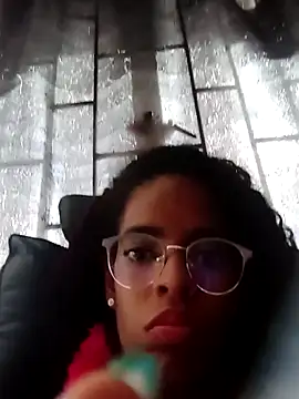 thianahorny 라이브 XXX 채팅