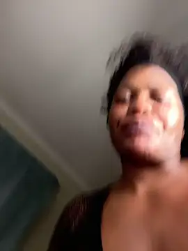 Kikie23's Live XXX Chat