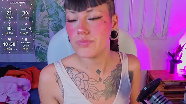 _sharlotte777 Chat XXX live