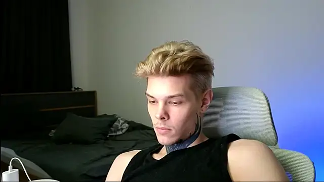 DENIS_HERE's Webcam Show
