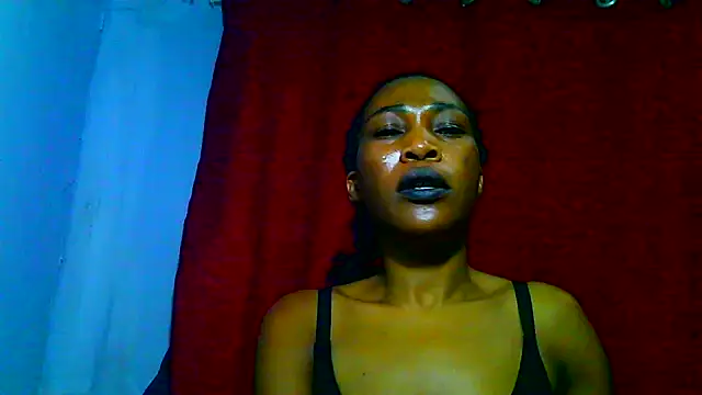 Chat XXX en directo de freaky_naughty