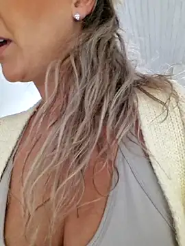 CelynaRoss 라이브 XXX 채팅