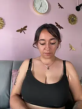 Онлайн чат XXX Im_Luuu