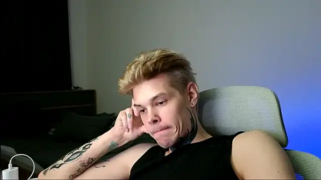 Вебкам-шоу DENIS_HERE