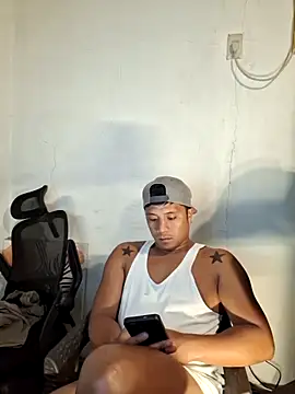 Felix_Asher webkamerás műsora