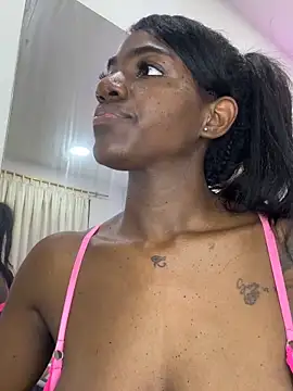 Alma_Stevenson – Naživo XXX chat