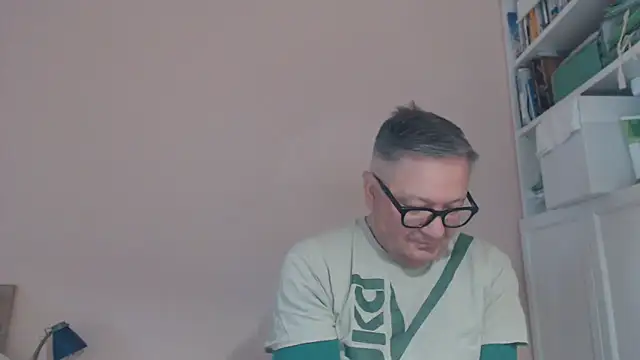 YOU6me Live XXX-Chat