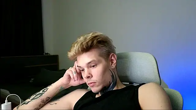 Chatroom XXX en direct de DENIS_HERE