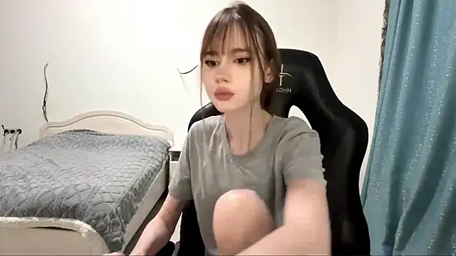 GiddyDoom Live XXX-chat