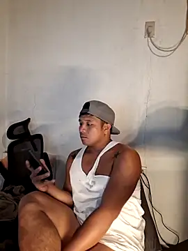 Felix_Asher Show Webcam