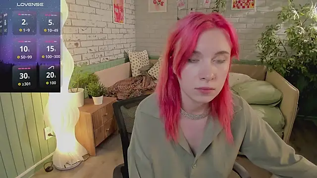Онлайн чат XXX miraiakik