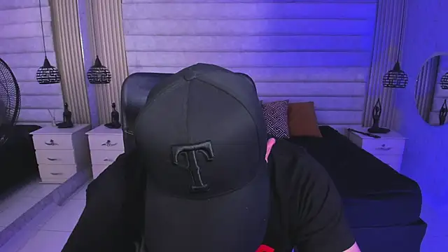 Онлайн чат XXX jhon_bear03