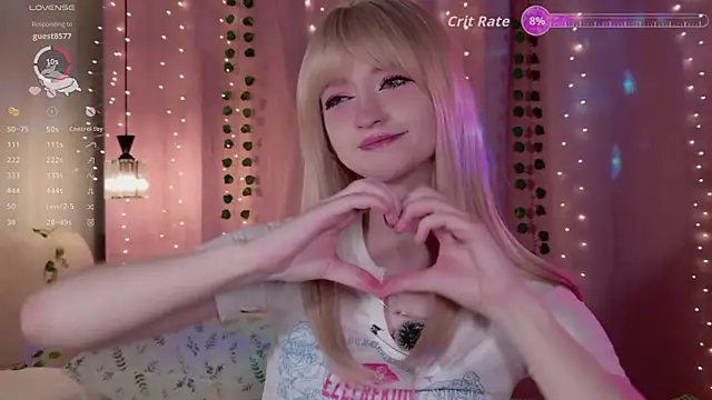 Chat XXX ao vivo de effy_dollie