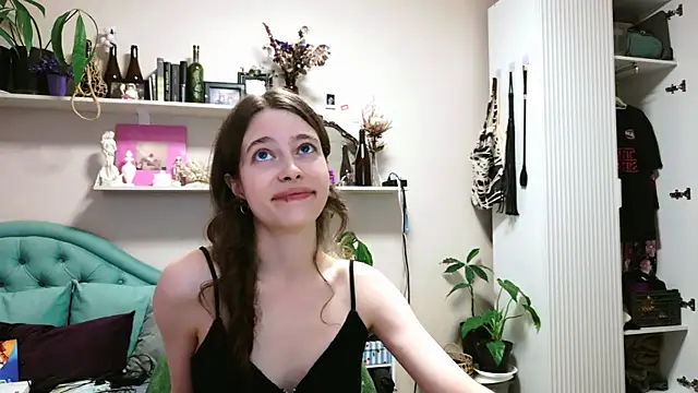 Yoka_paradoXXX Chat XXX in diretta