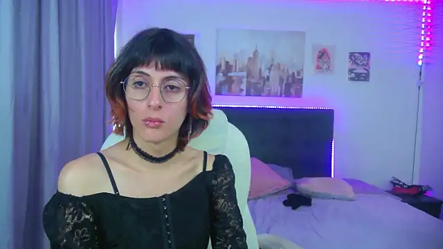goth_minerva's Live XXX Chat