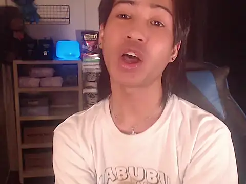 Erin_23 Obrolan Langsung XXX