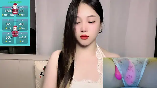 woaiqinqin – Naživo XXX chat