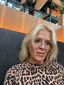 Chat XXX Live Reyna63