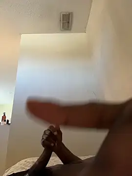 Hardguyy's Webcam Show