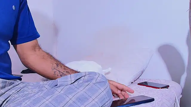 Živý XXX chat KaelMoreau