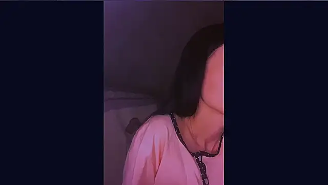 دردشة Starry_Siren الجنسية المباشرة