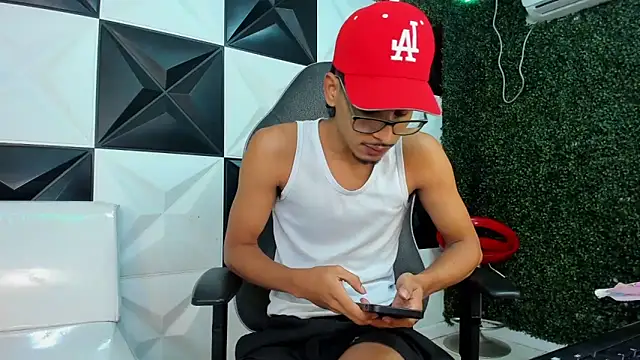 allens_joe live XXX chat