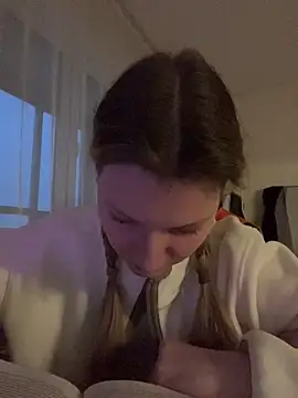 MaryHiggins' Live XXX Chat