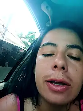 Chat XXX en directo de Tuconejita1220