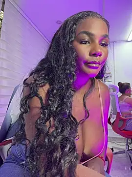Show de MAREIA_25 na webcam