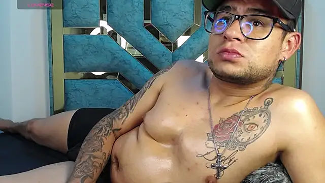 Nickk_21_'s Webcam Show