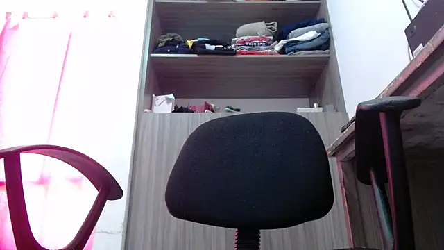 nicolle_milf1978 라이브 XXX 채팅