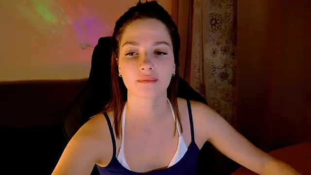 KiraVair's Live XXX Chat
