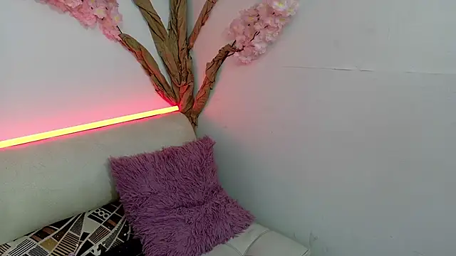 Laura__Castillo_ élő XXX-chatje