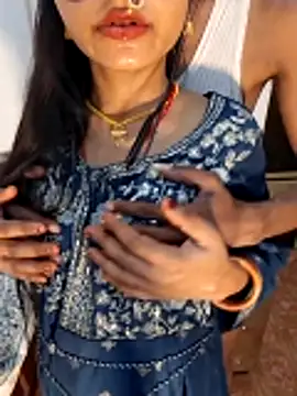 Hot_SALONI_21 在線直播表演