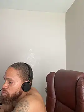 Fathero1time's Live XXX Chat