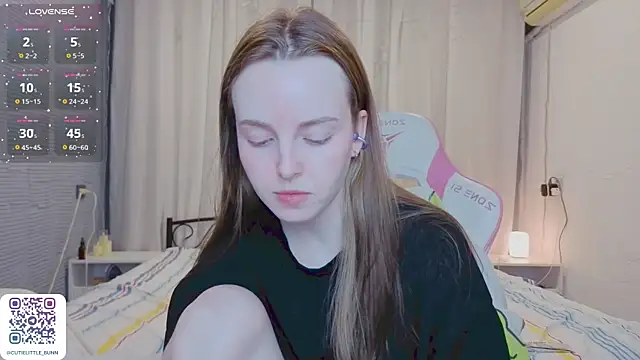 Živá chatovací místnost bae_cake_