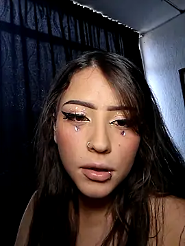 Backdoor_Newbien Live XXX chat