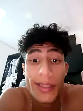 MaxiimoRomano_ 网络视讯表演