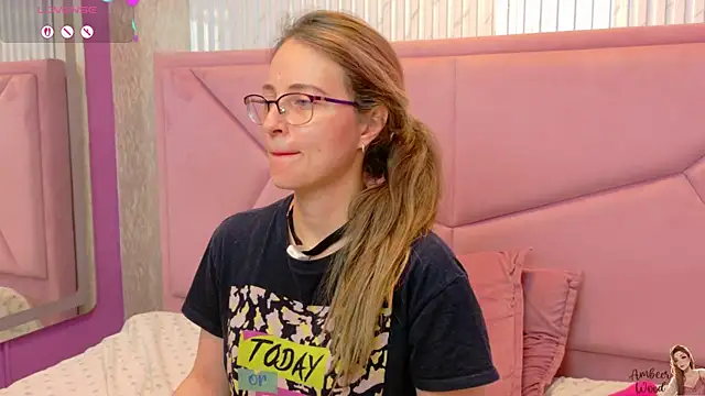 AmbeerWood_ – Live XXX-chat
