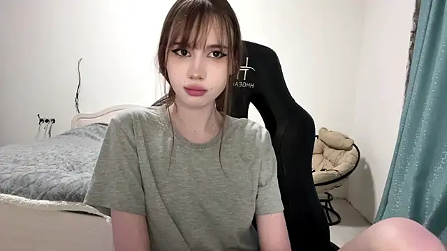 GiddyDoomn Live XXX chat