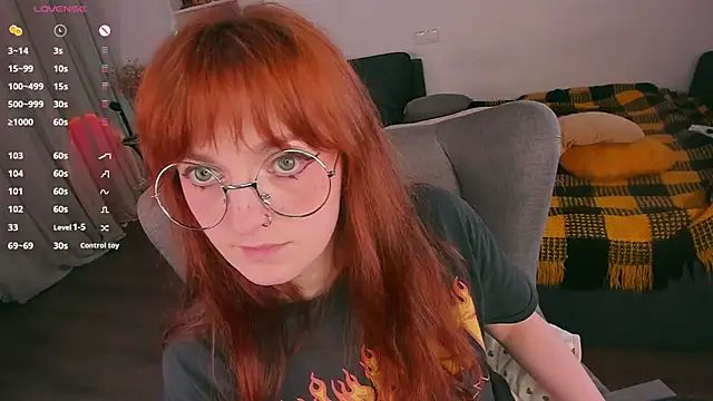 Alice_CutePerv 라이브 XXX 채팅