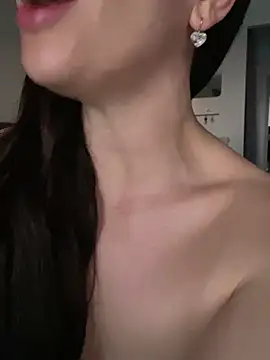 JolieBee Obrolan Langsung XXX