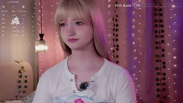 effy_dollieのウェブカメラショー