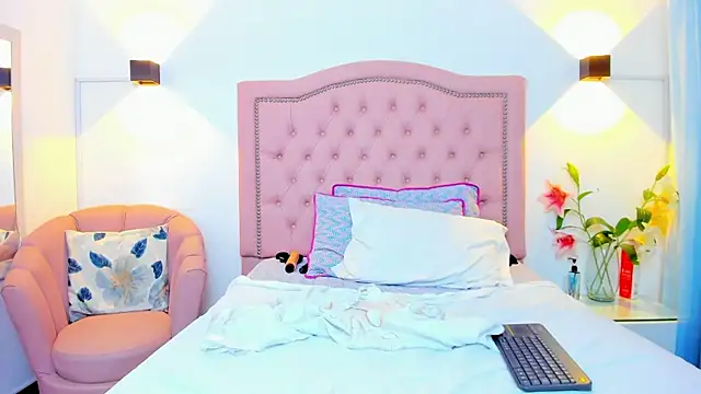 Paulynavera Live XXX-Chat