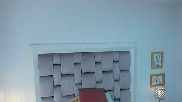 Princsgirl_'s Live XXX Chat