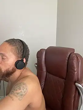 Fathero1time Live XXX-chat