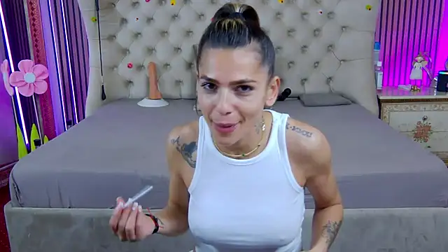 PlayfulShow – Naživo XXX chat